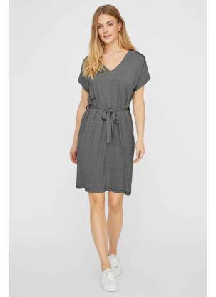Pusilgių suknelė juodas VERO MODA moteris