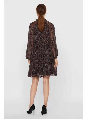 Pusilgių suknelė juodas VERO MODA moteris