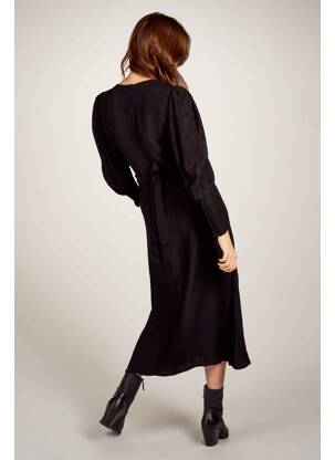 Pusilgių suknelė juodas ASTRID BLACK LABEL moteris