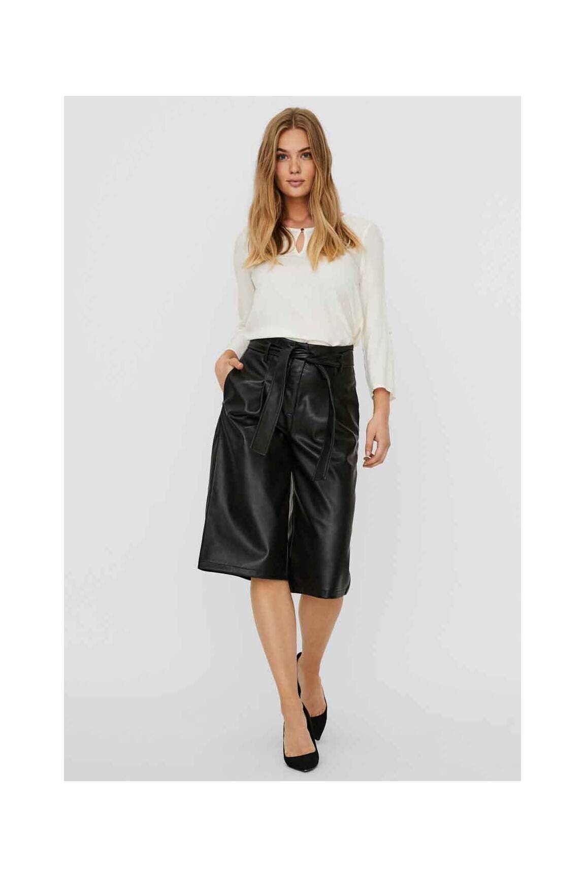 Korsaras juodas VERO MODA moteris