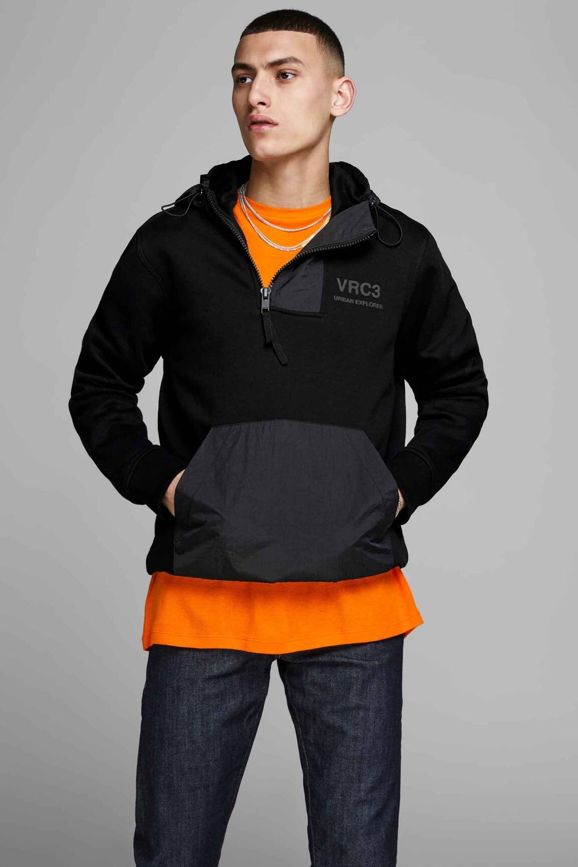 Mikroskopas juodas JACK & JONES vyras