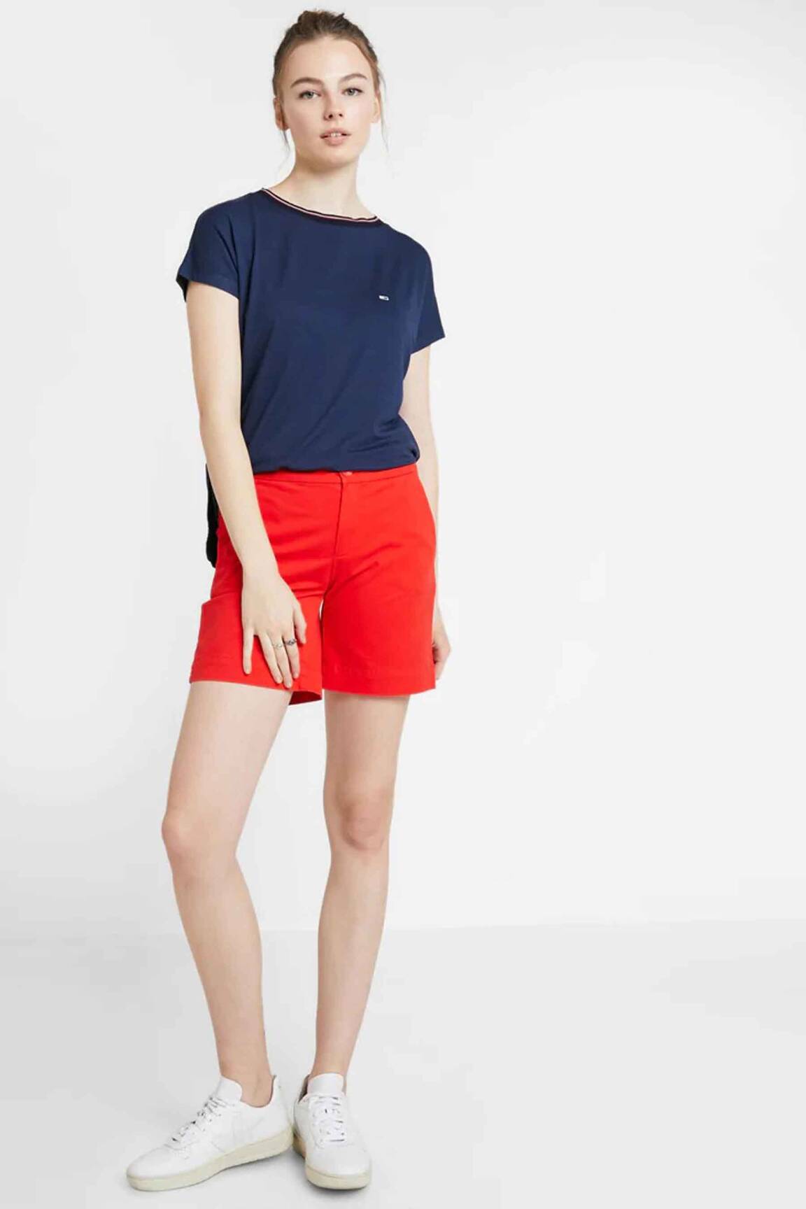 Šortas raudona TOMMY HILFIGER moteris