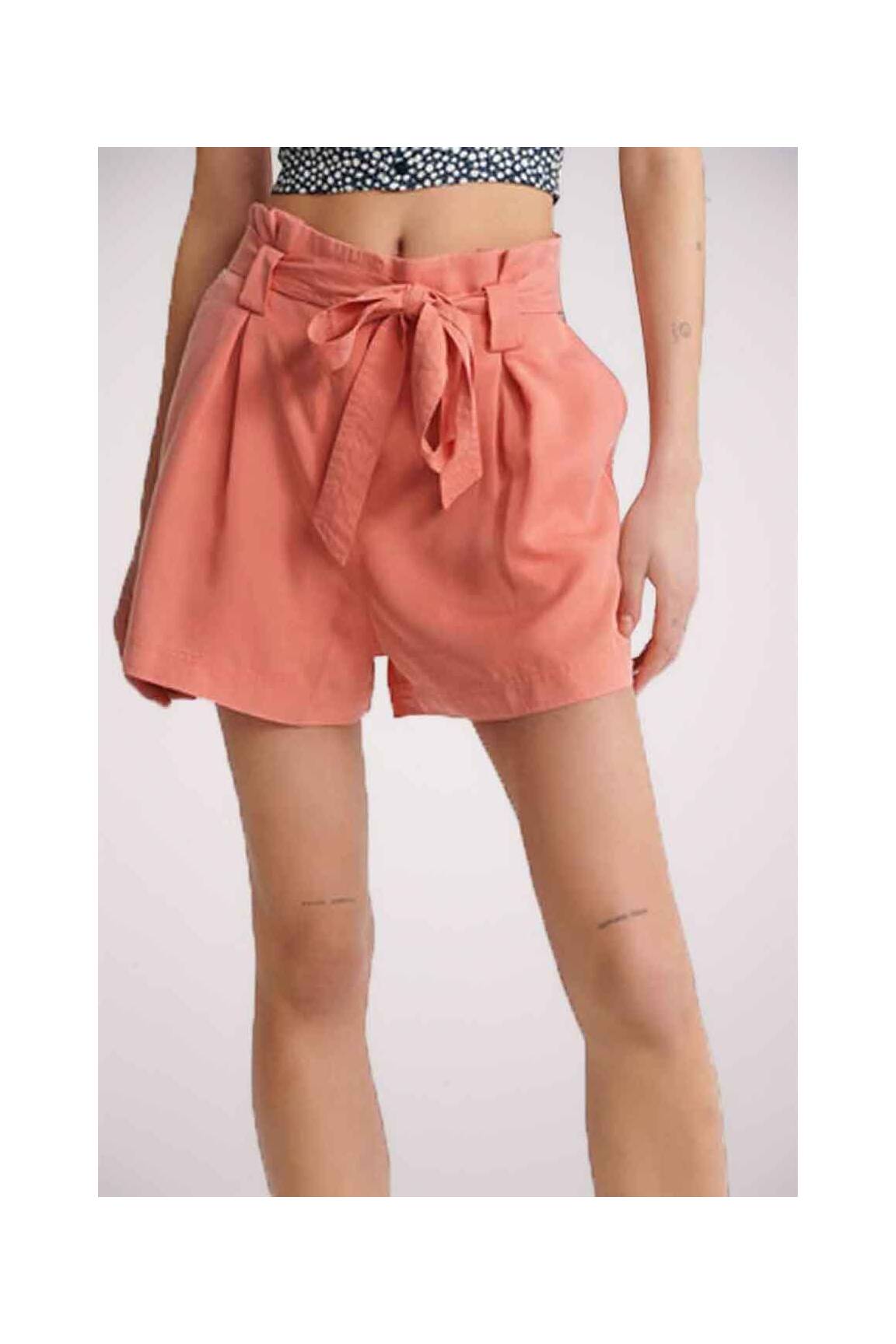 Šortas raudona SUPERDRY moteris