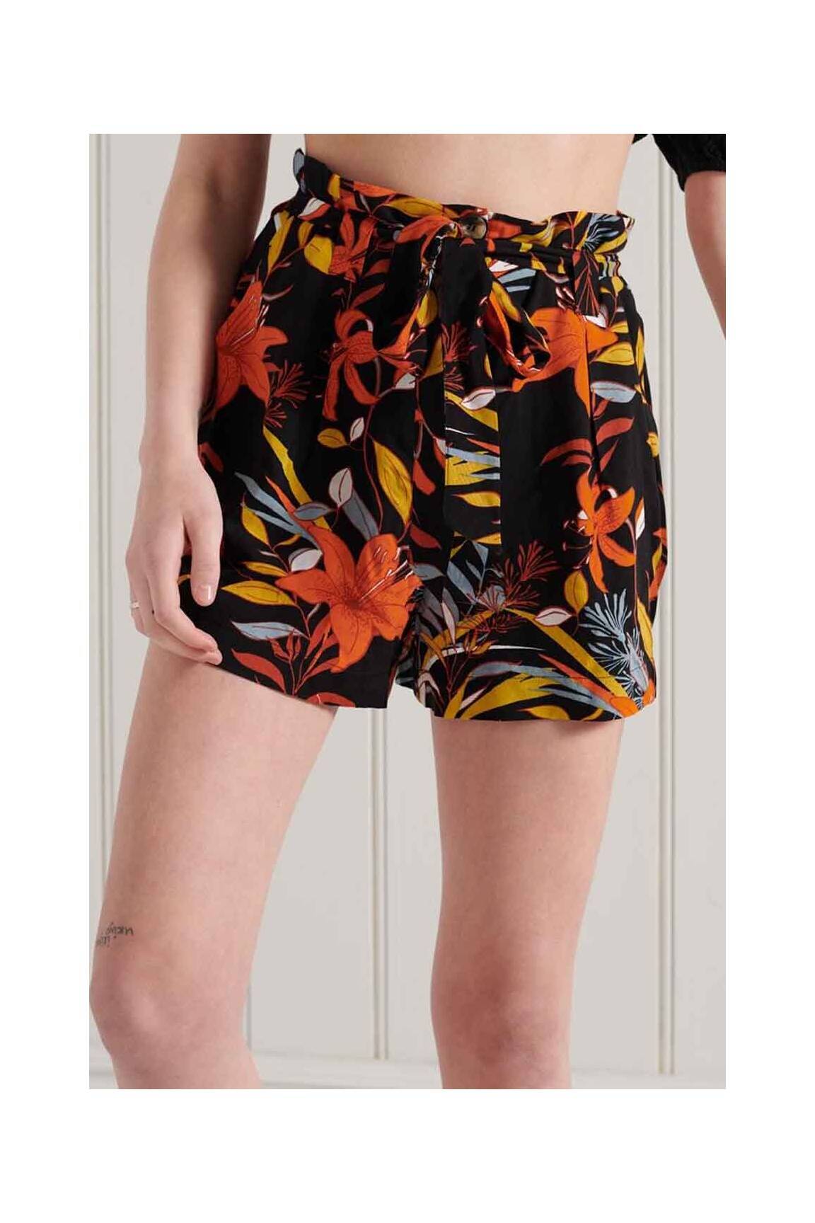 Šortas juodas SUPERDRY moteris