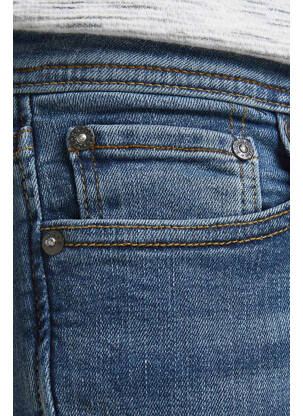 Lieknos džinsai mėlyna JACK & JONES vyras