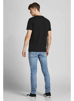 Lieknos džinsai mėlyna JACK & JONES vyras