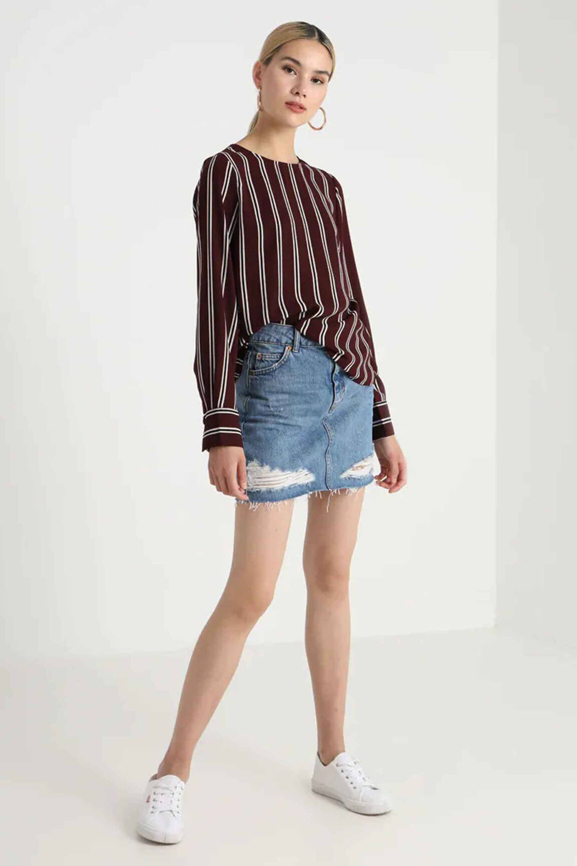 Moteriškas marškinys rožinė VERO MODA moteris