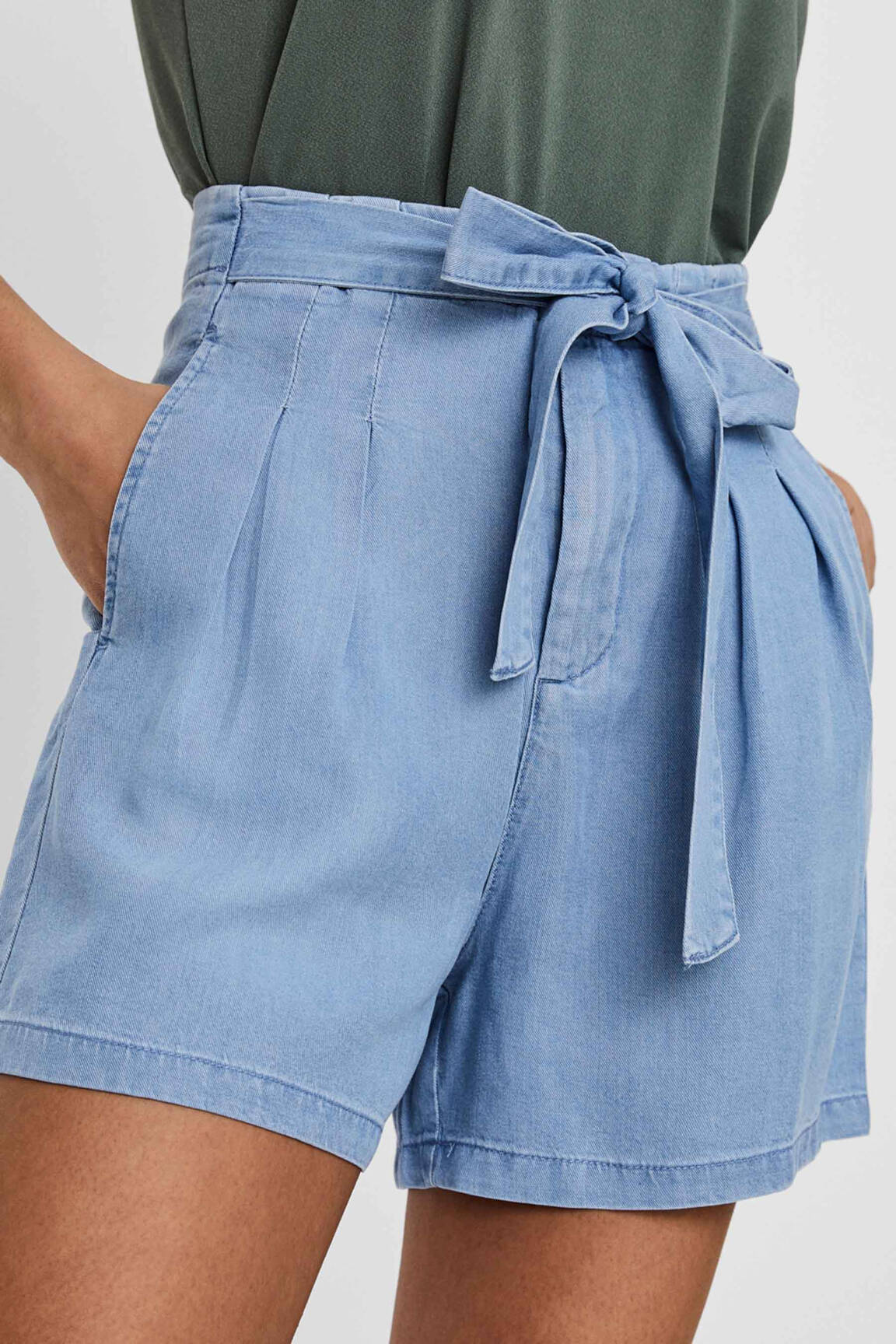 Šortas mėlyna VERO MODA moteris
