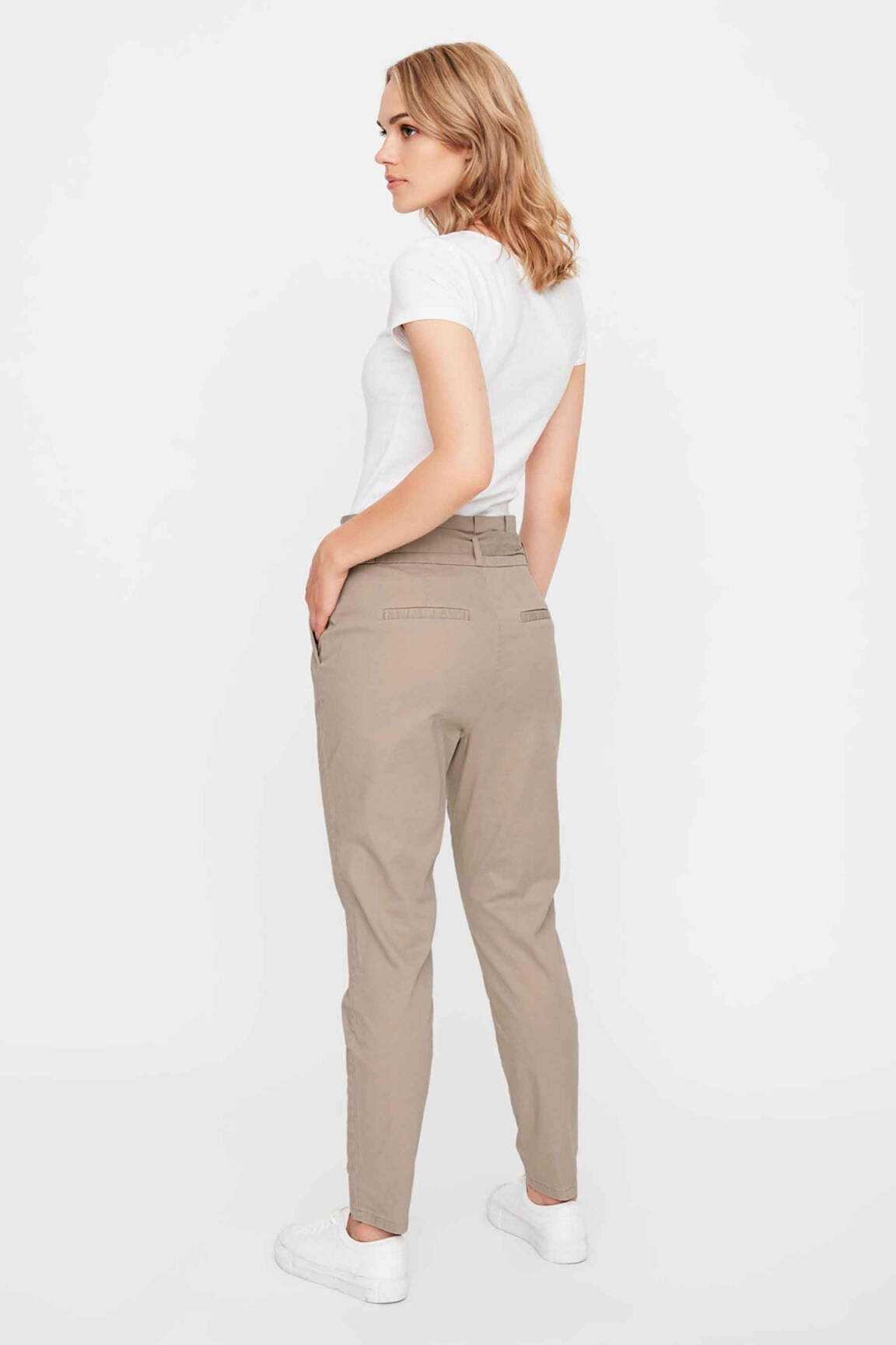 Lieknos kelnės sidabrinė VERO MODA moteris