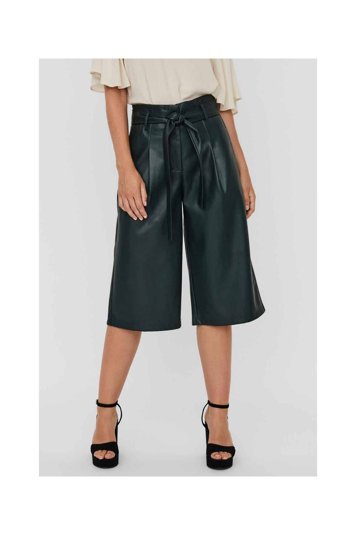 Bermudas žalias VERO MODA moteris