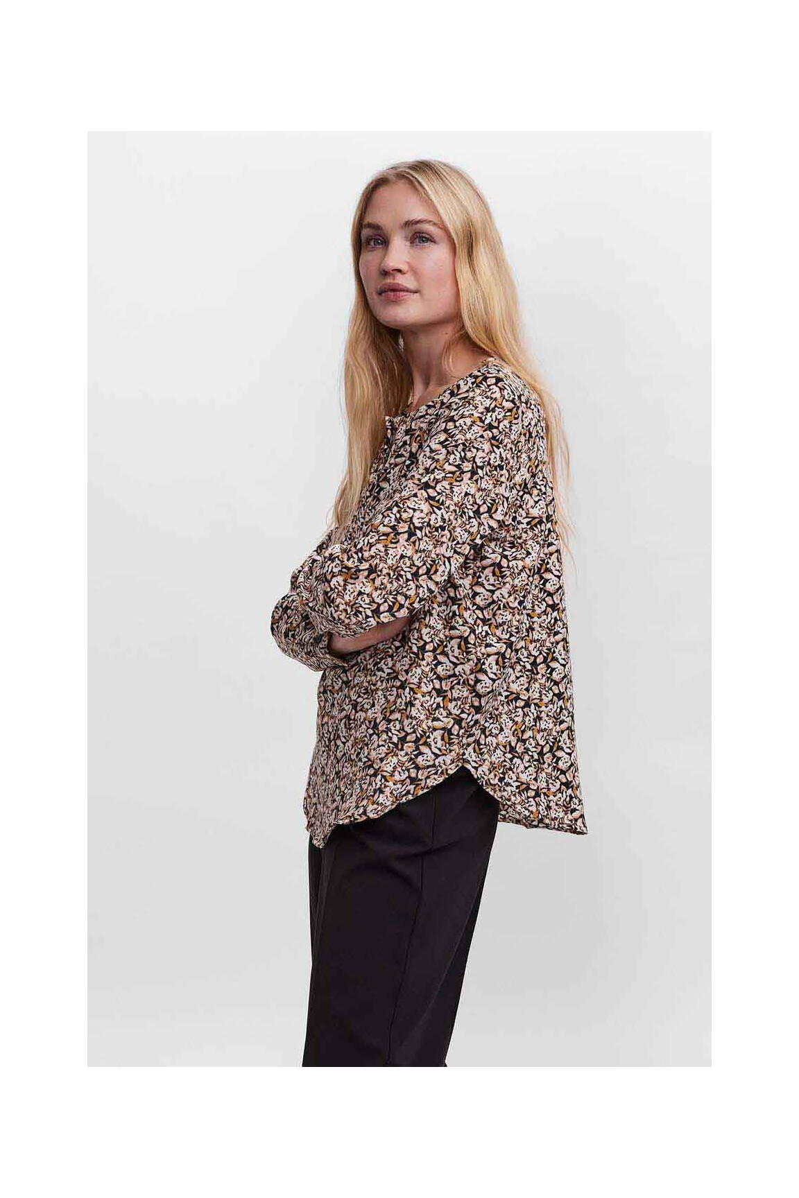 Moteriškas marškinys mėlyna VERO MODA moteris