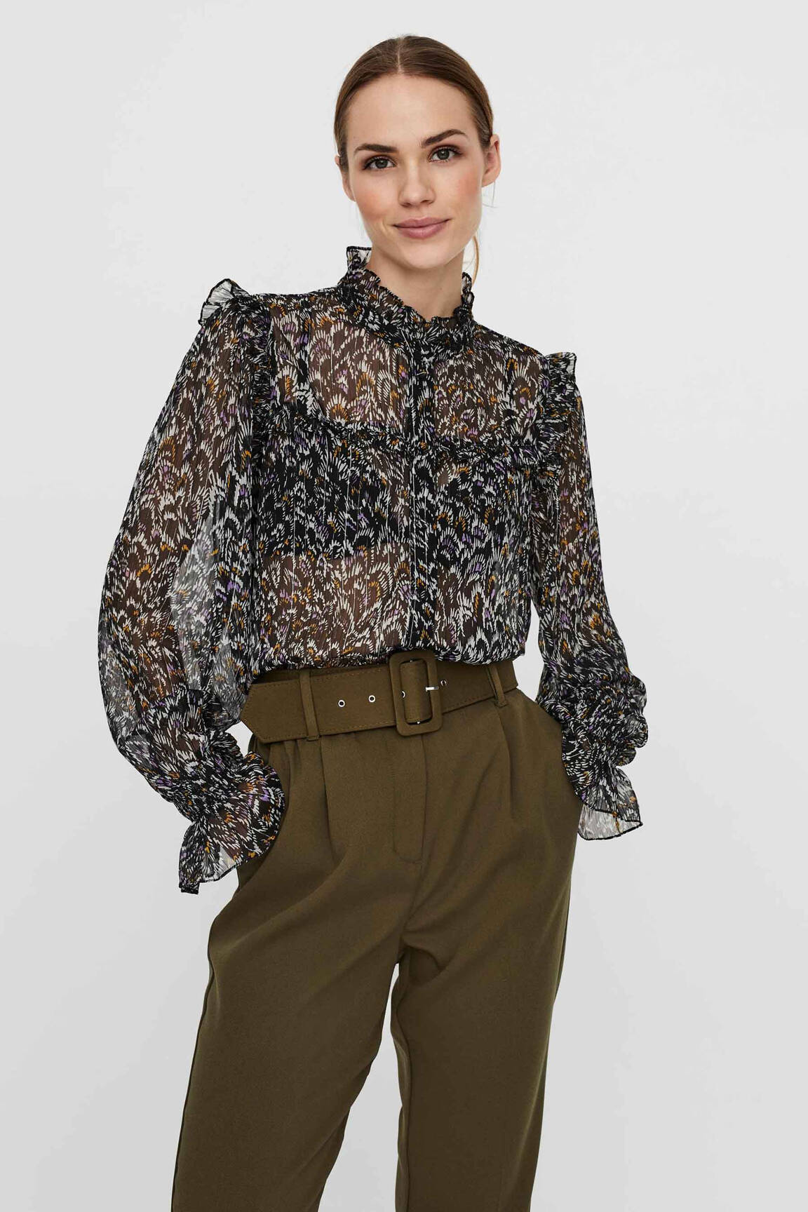 Moteriškas marškinys juodas VERO MODA moteris