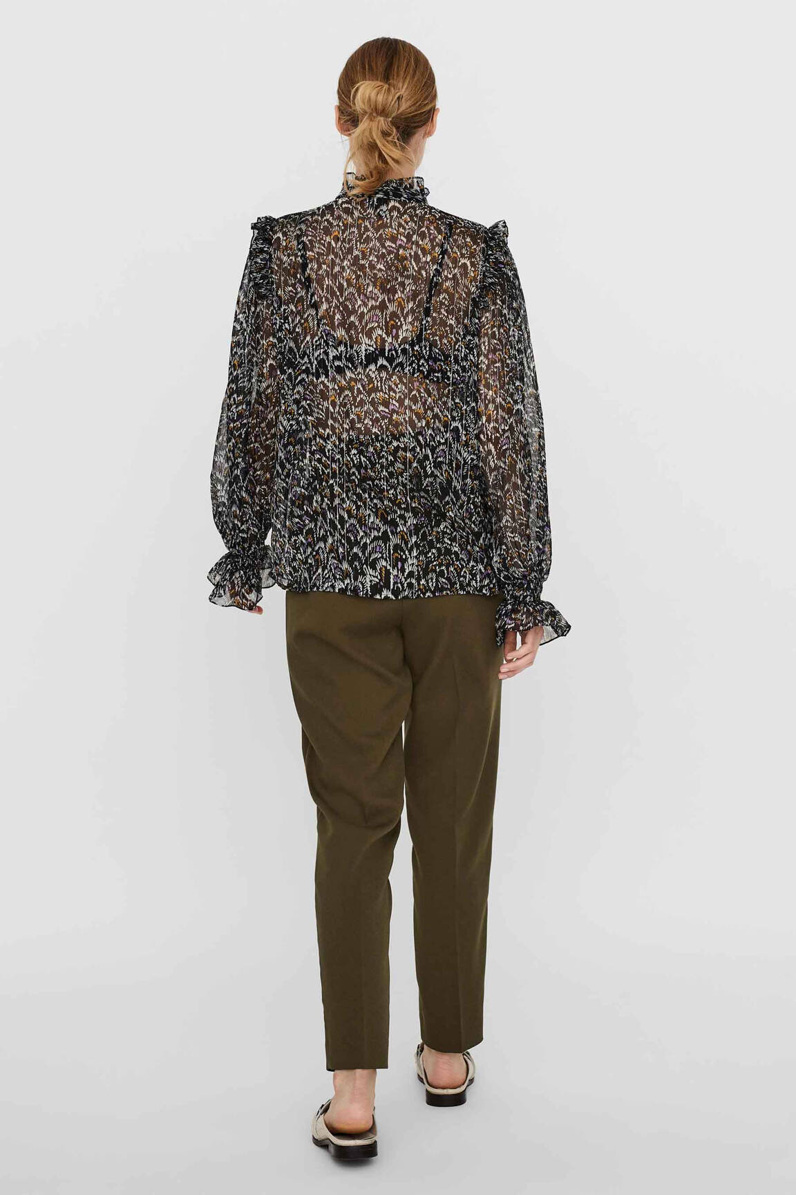 Moteriškas marškinys juodas VERO MODA moteris