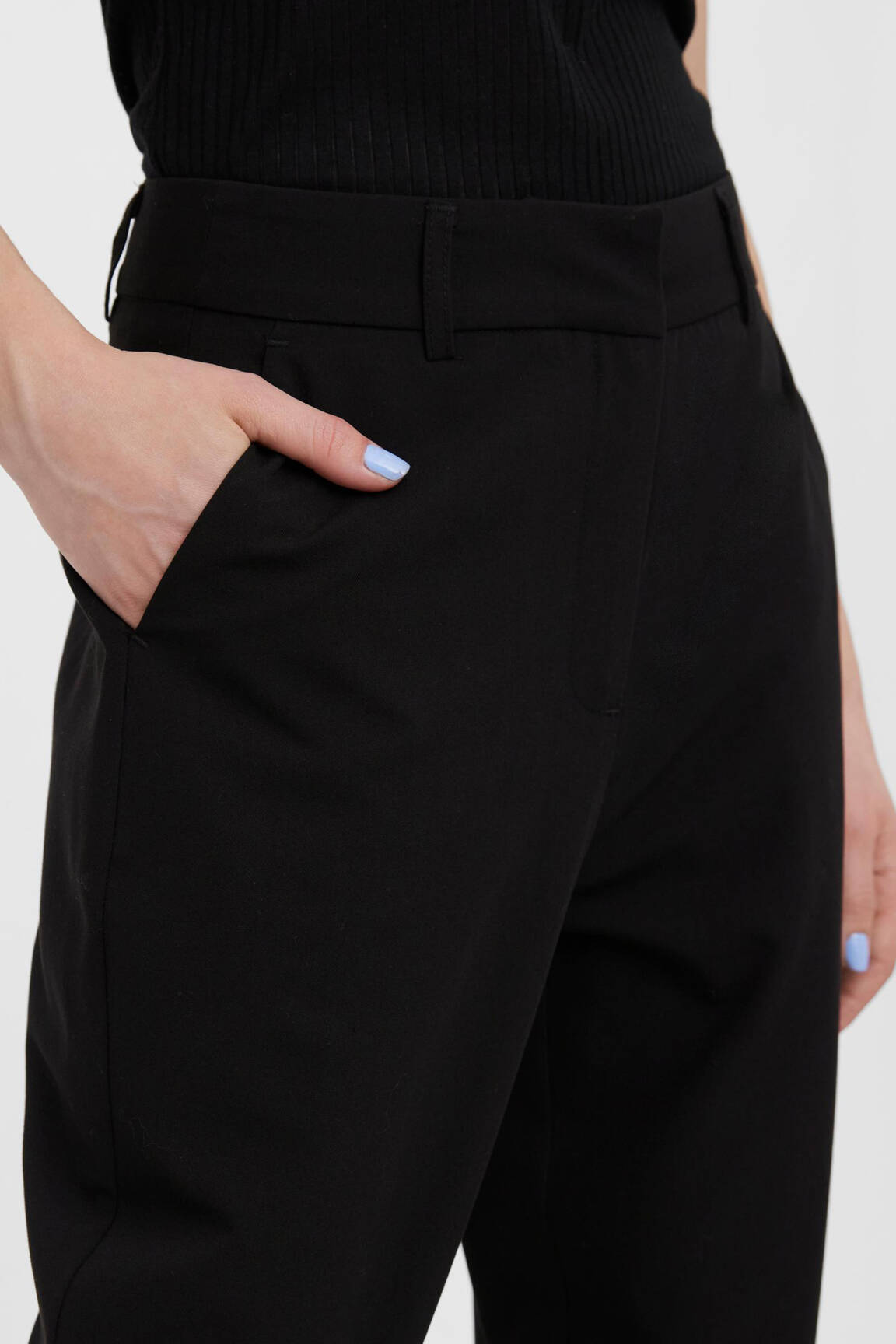 Chino kelnė juodas VERO MODA moteris
