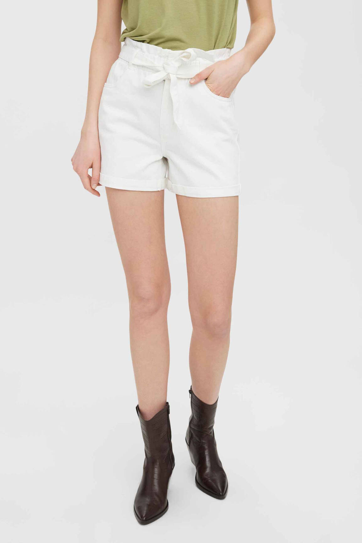 Šortas baltas VERO MODA moteris
