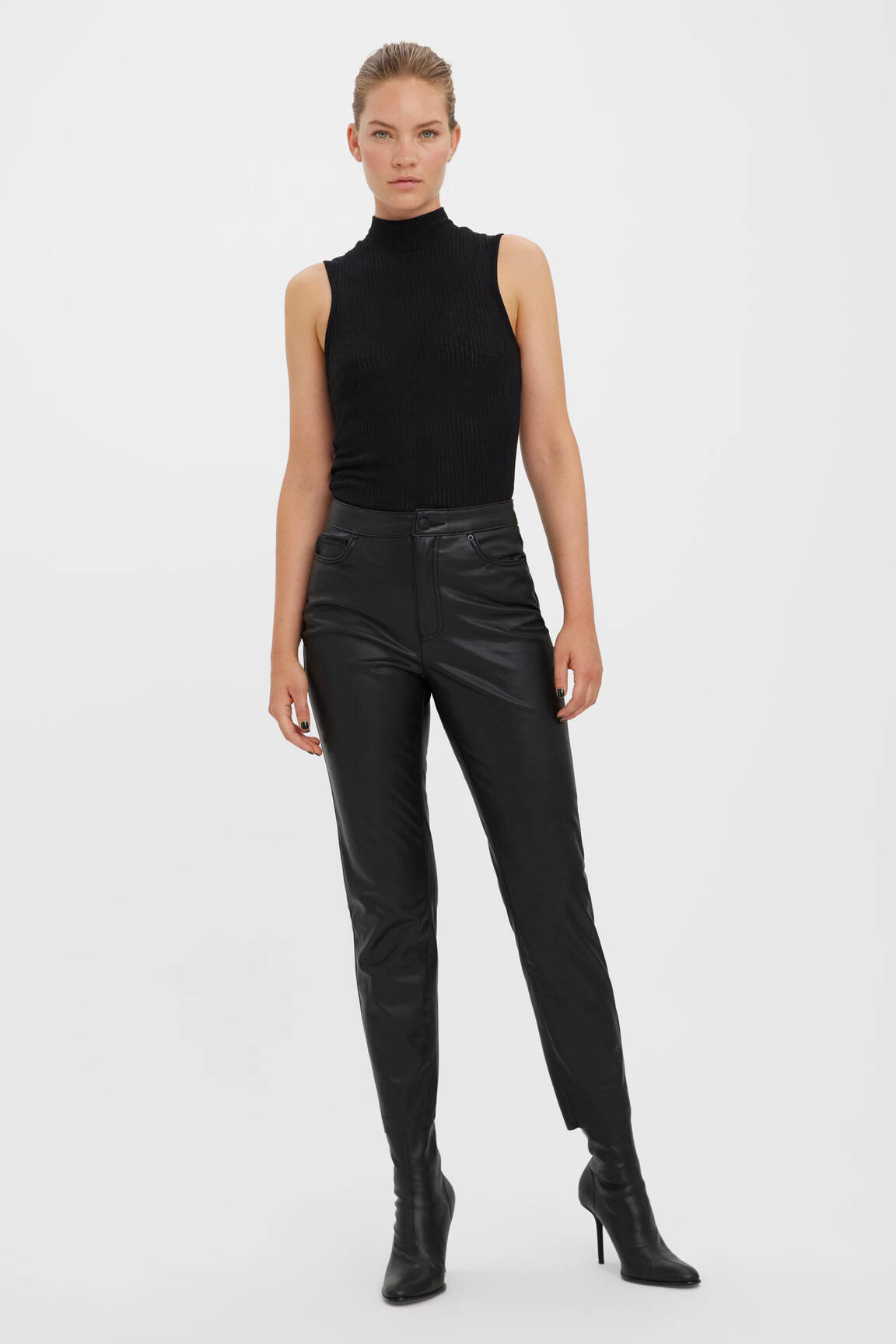 Lieknos kelnės juodas VERO MODA moteris