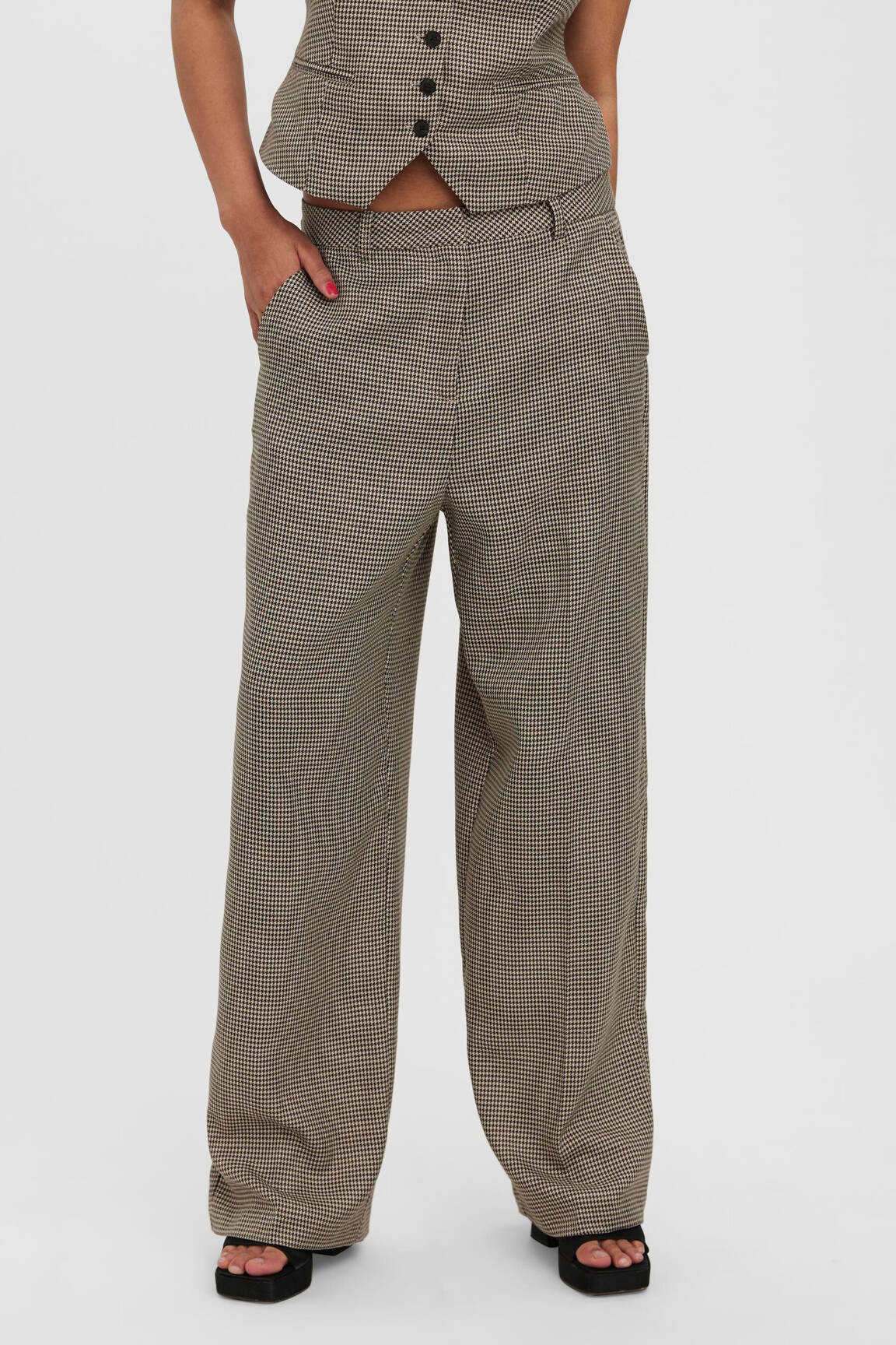 Chino kelnė rudas VERO MODA moteris