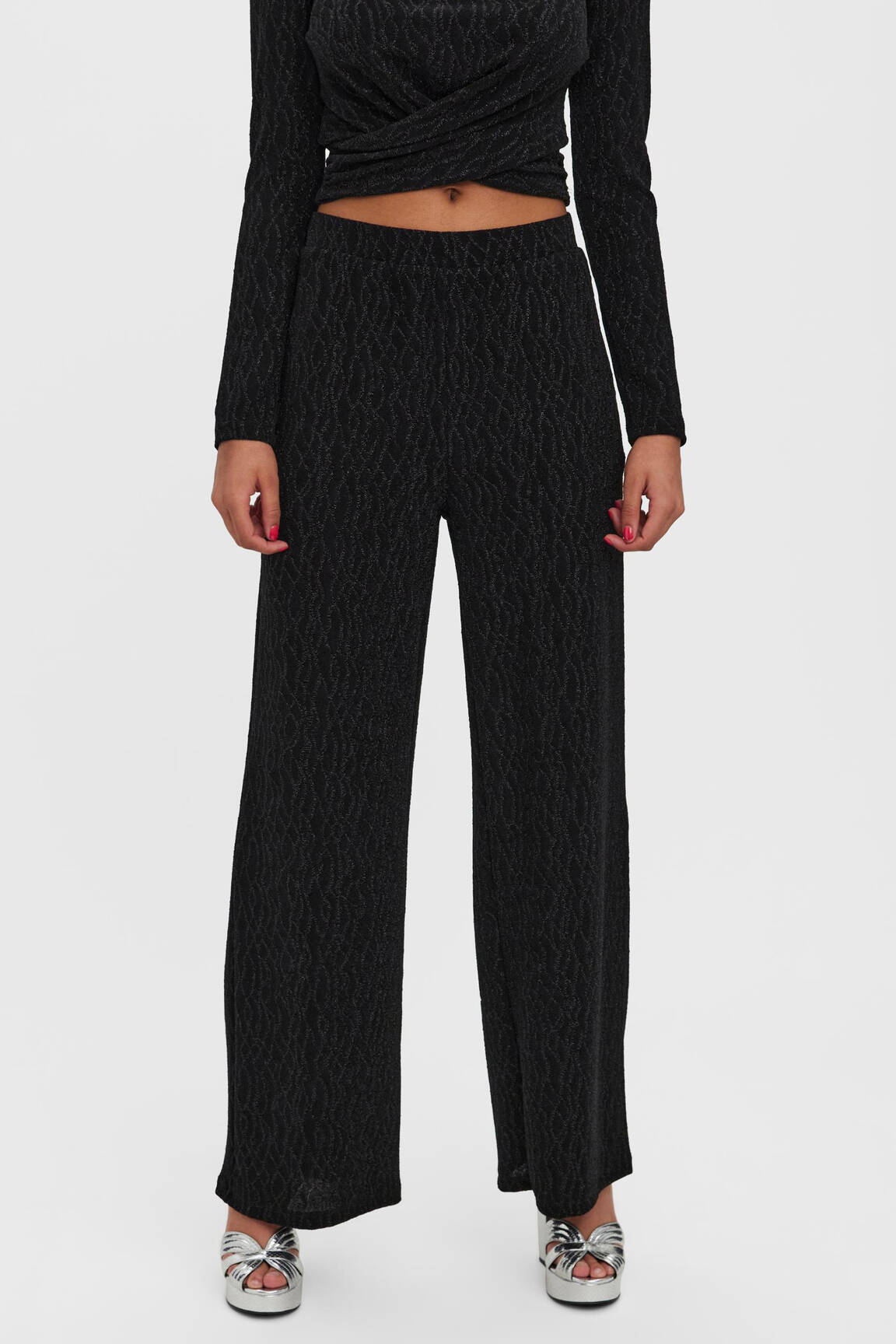 Platus kelnes juodas VERO MODA moteris