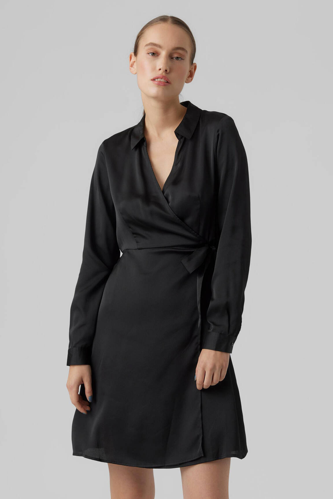 Trumpa suknelė juodas VERO MODA moteris
