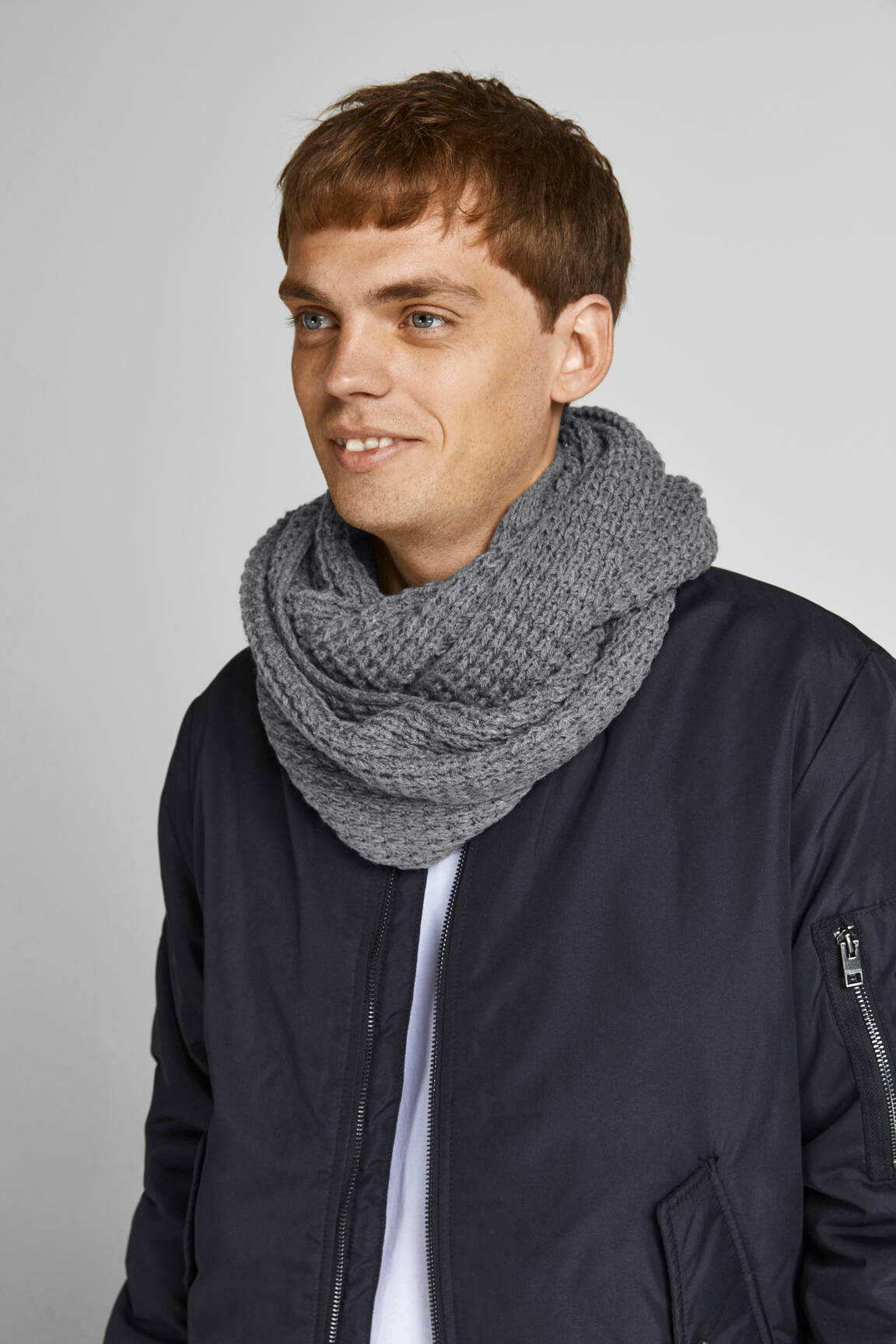 Šalikas pilka JACK & JONES vyras
