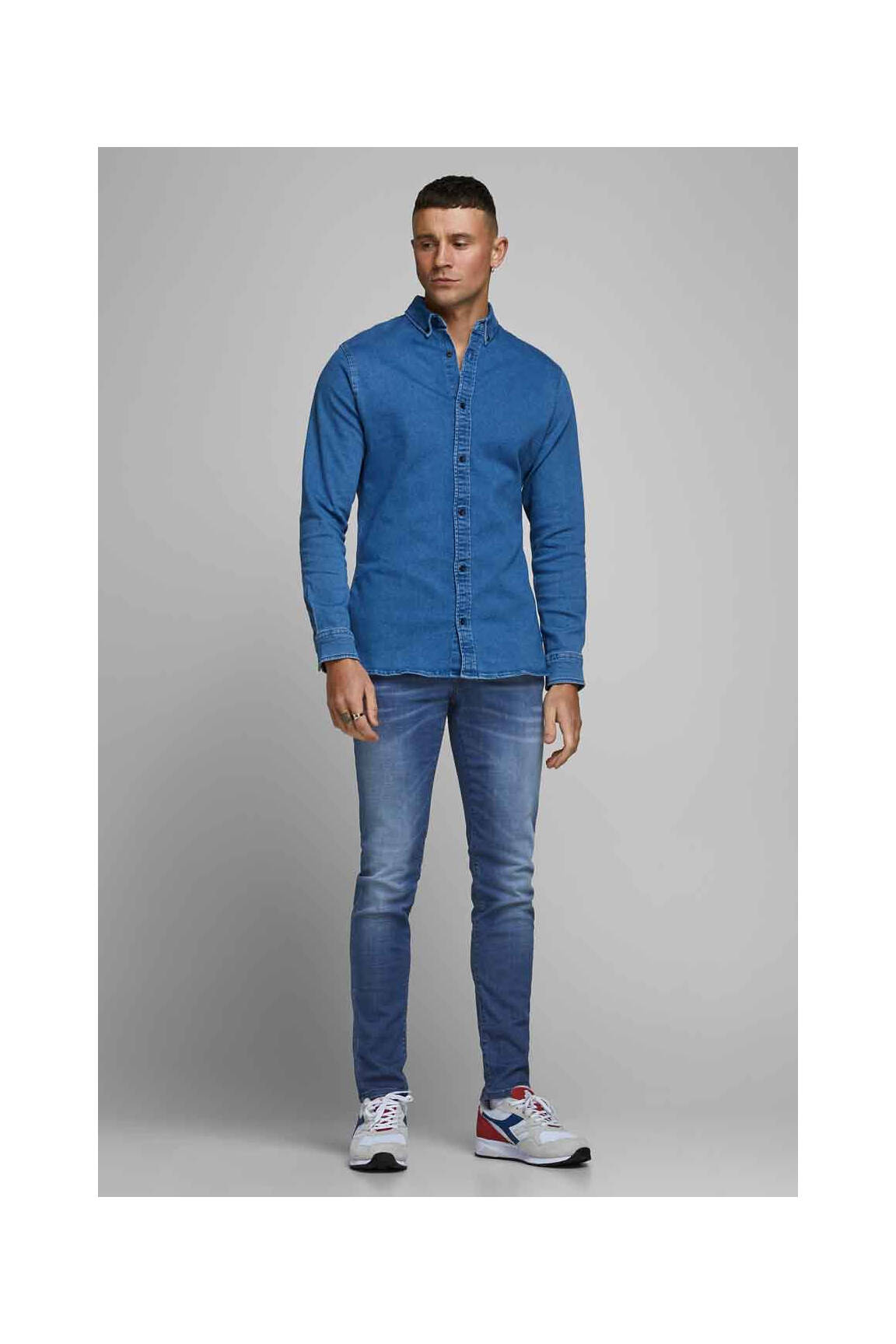 Lieknos džinsai mėlyna JACK & JONES vyras