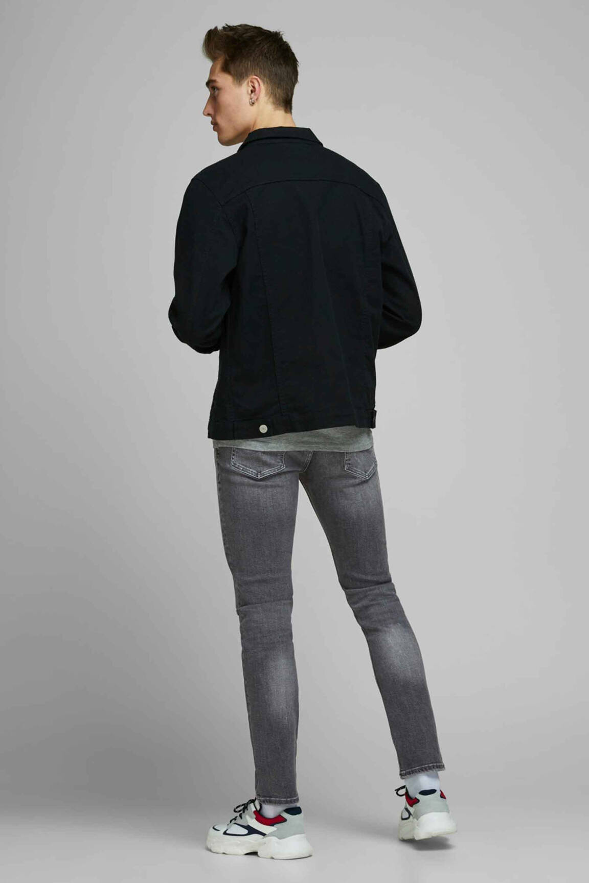 Lieknos džinsai pilka JACK & JONES vyras
