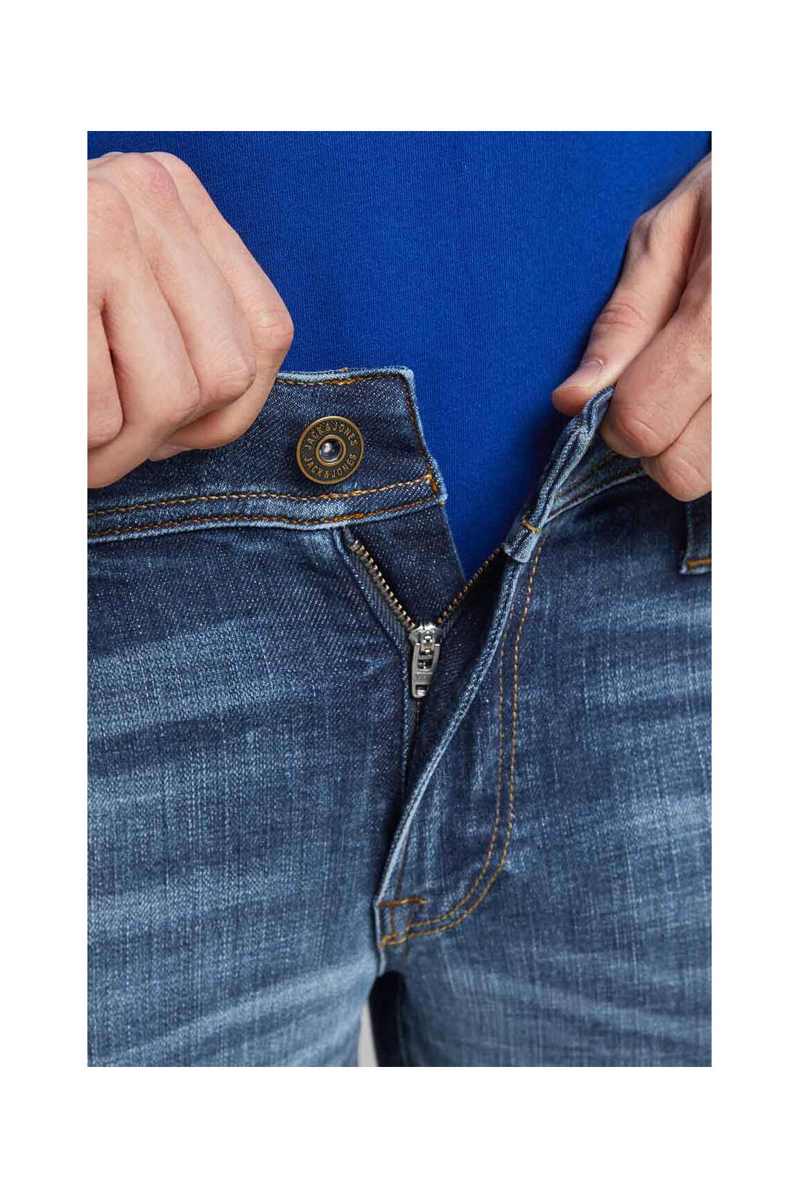Lieknos džinsai mėlyna JACK & JONES vyras
