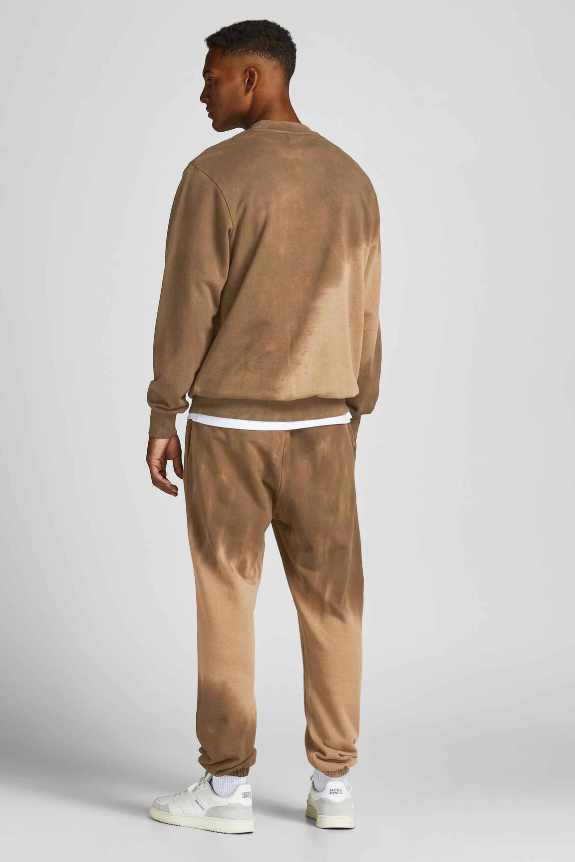 Mikroskopas rudas JACK & JONES vyras