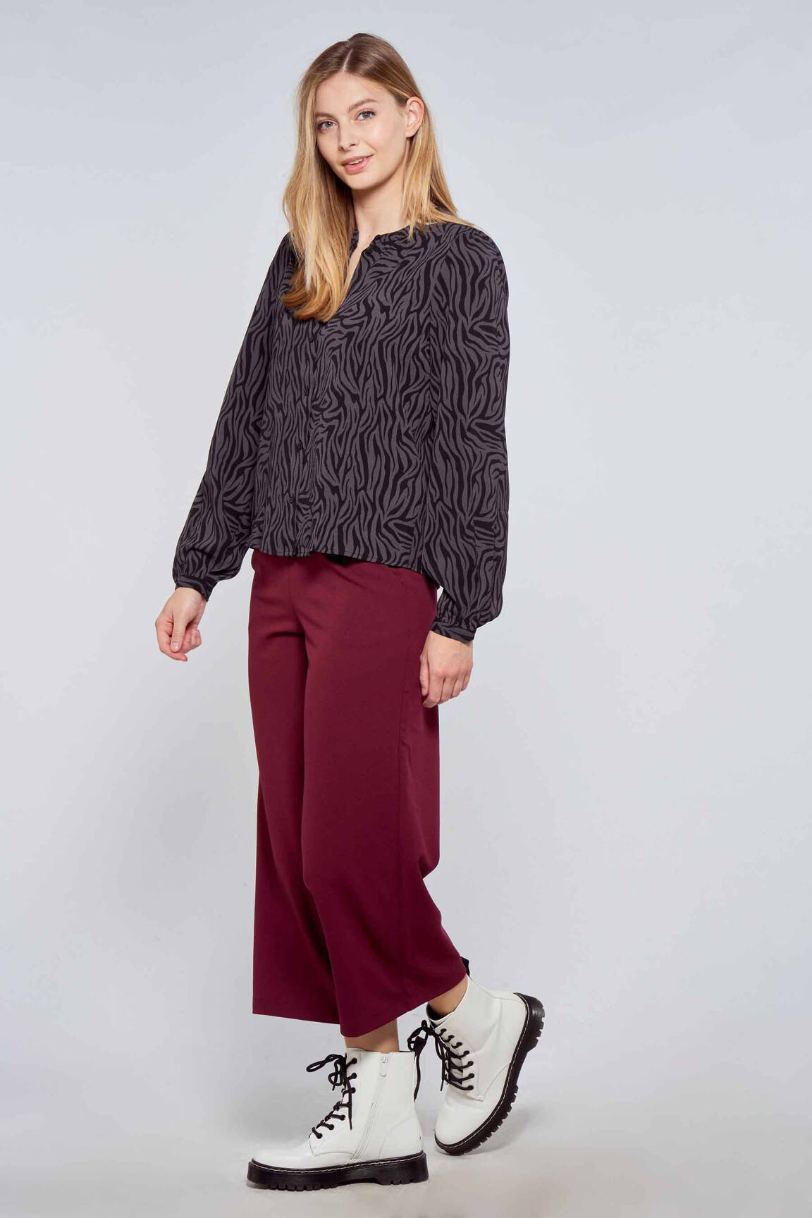 7/8 kelnės raudona JACQUELINE DE YONG moteris