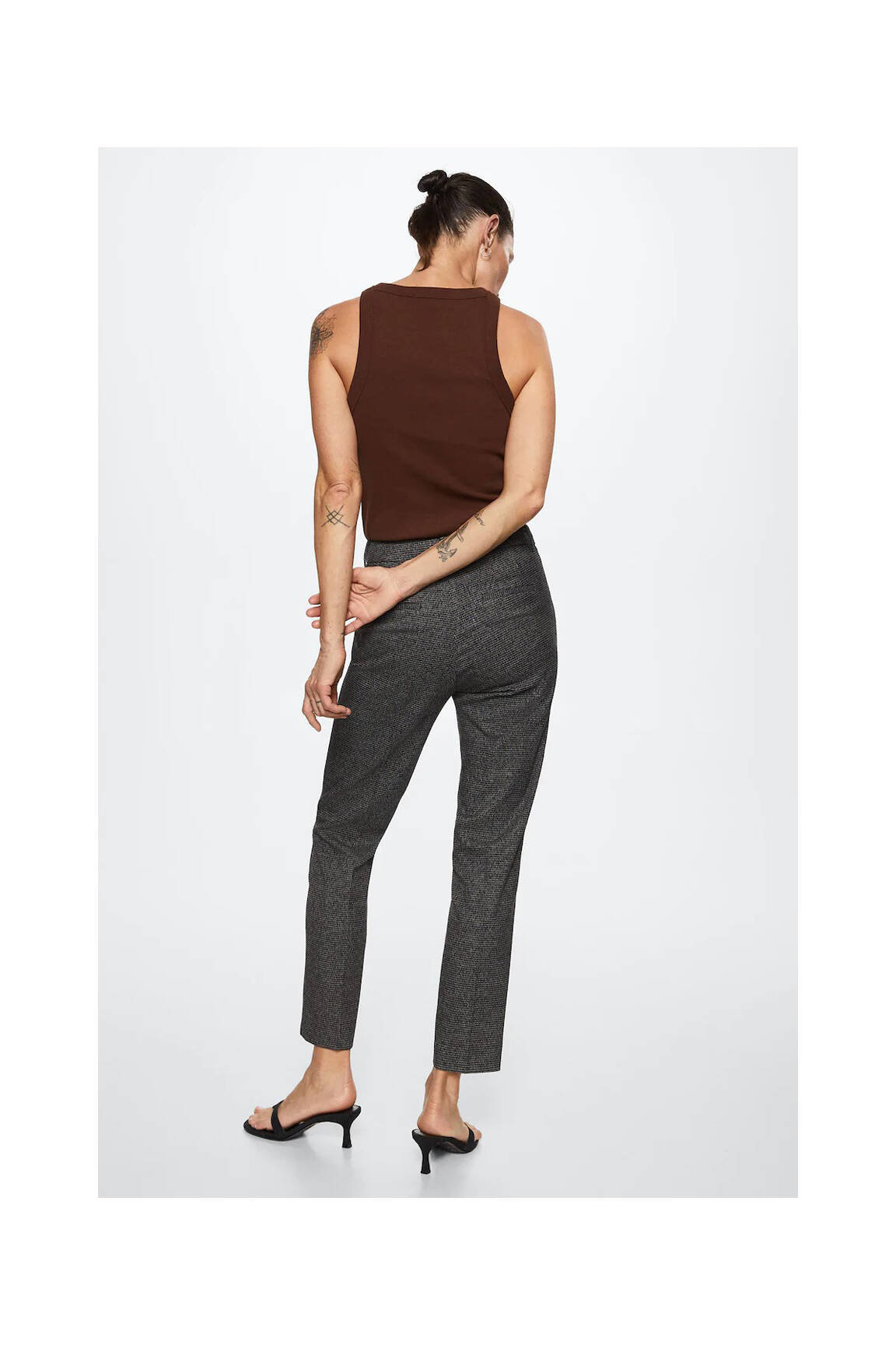 Chino kelnė rudas MANGO moteris