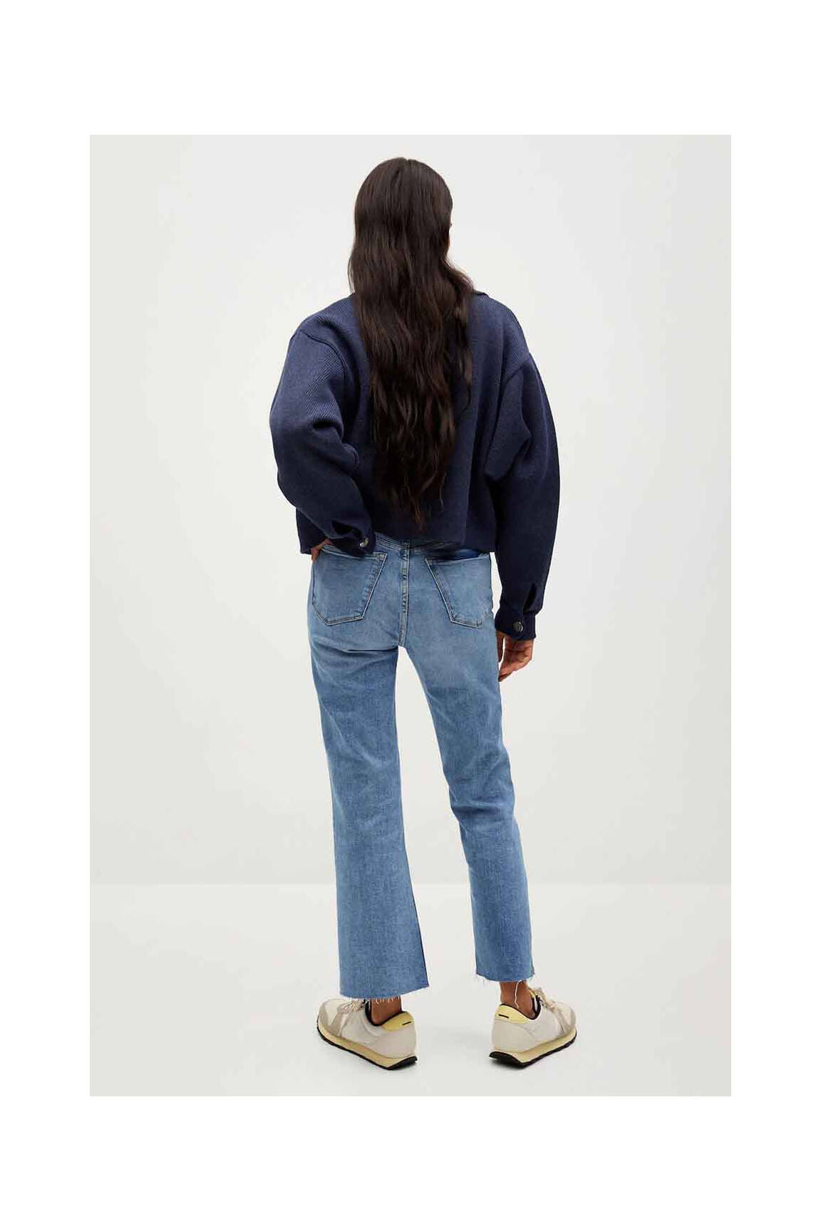 Bootcut džinsai mėlyna MANGO moteris