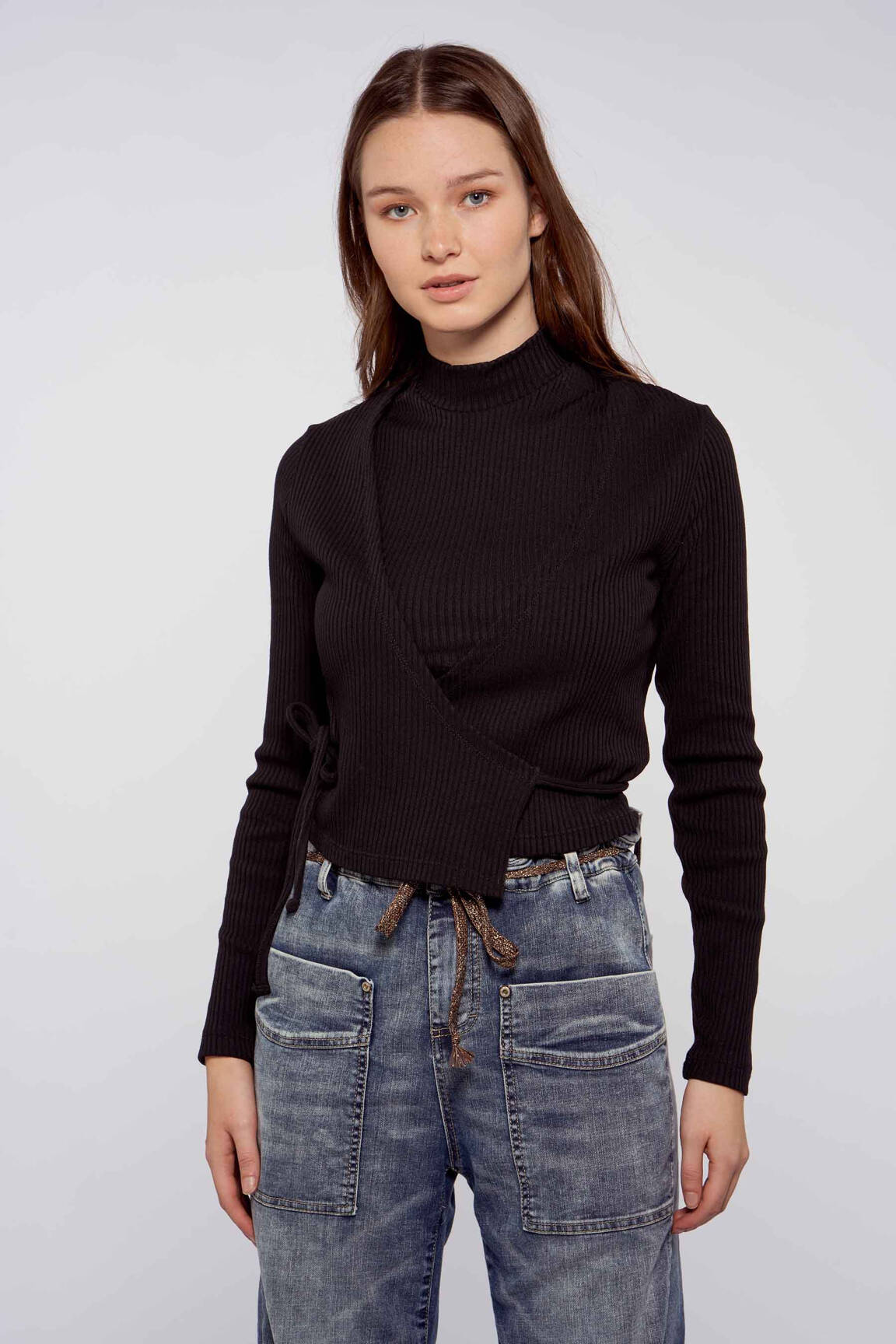 Kardiganas su užsegimu juodas LEVI'S moteris