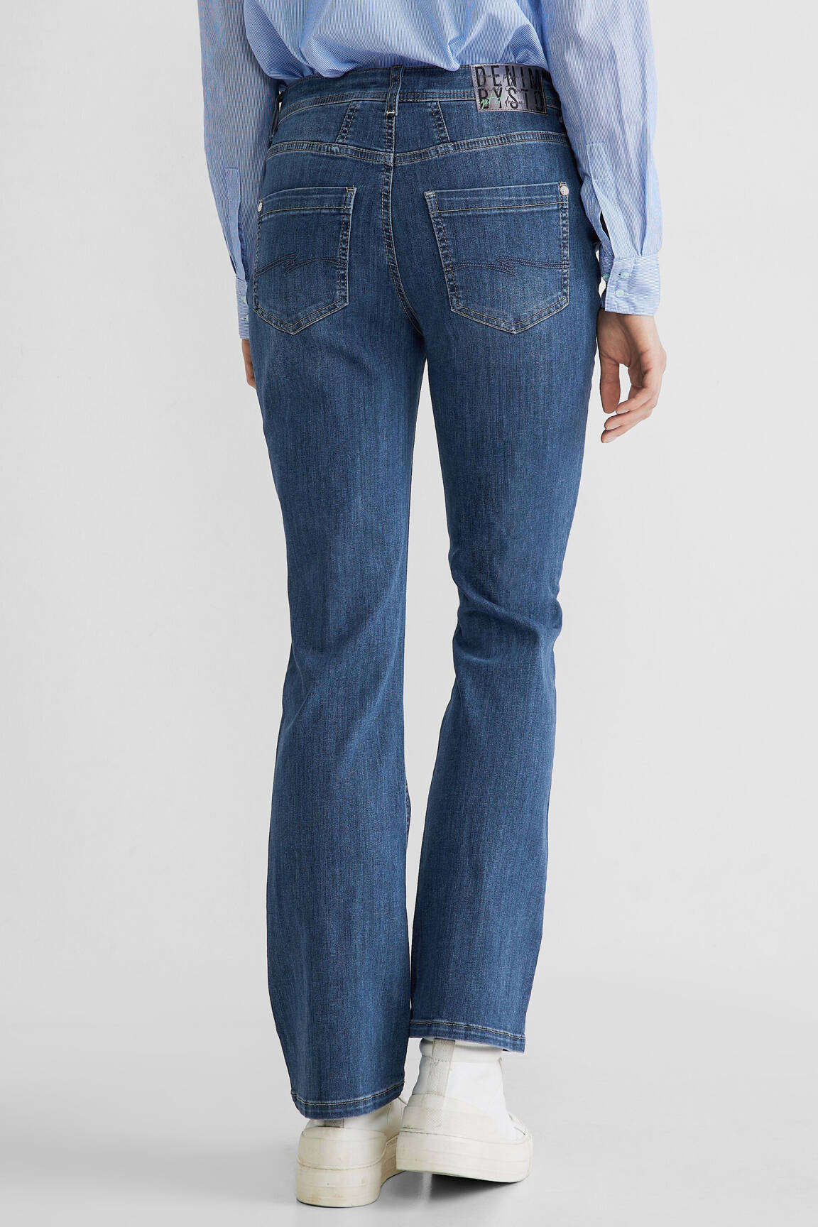 Bootcut džinsai mėlyna STREET ONE moteris