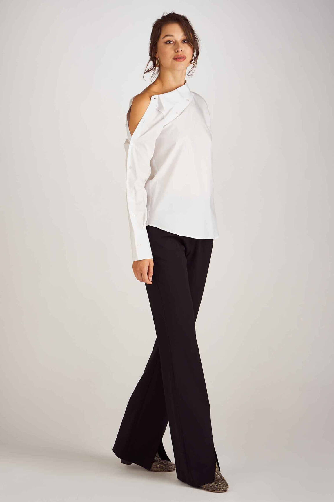 Moteriškas marškinys baltas ASTRID BLACK LABEL moteris