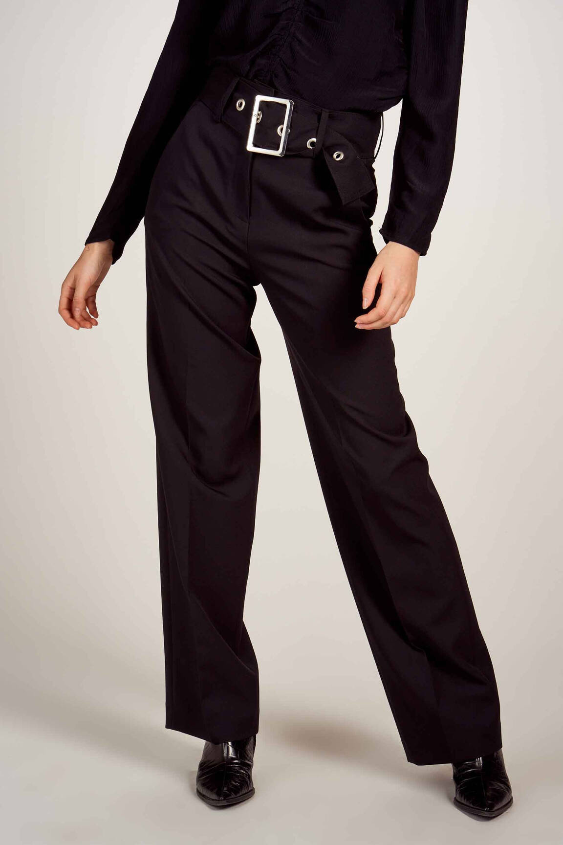 Tiesi kelnė juodas ASTRID BLACK LABEL moteris