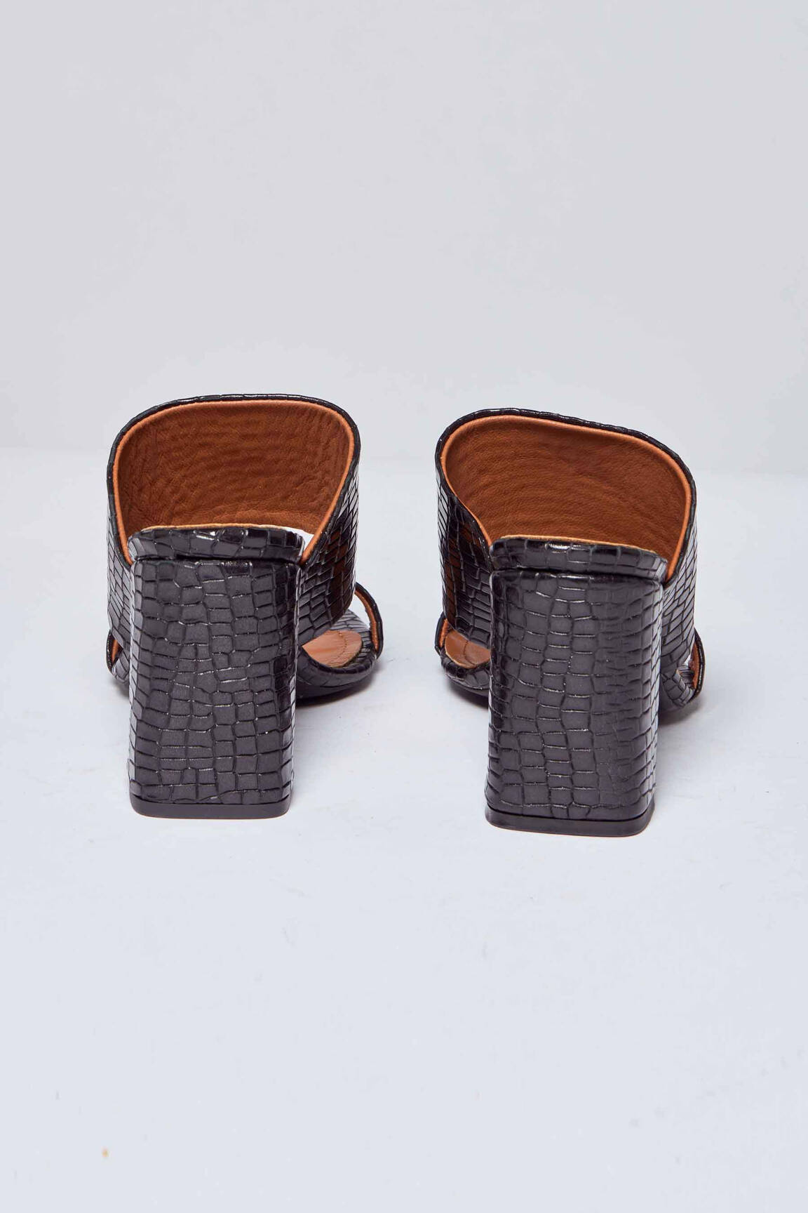 Sandalai/nu pėdos juodas ASTRID BLACK LABEL moteris
