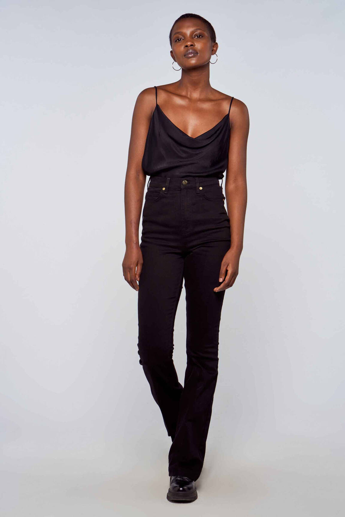 Flare tipo džinsai juodas ASTRID BLACK LABEL moteris