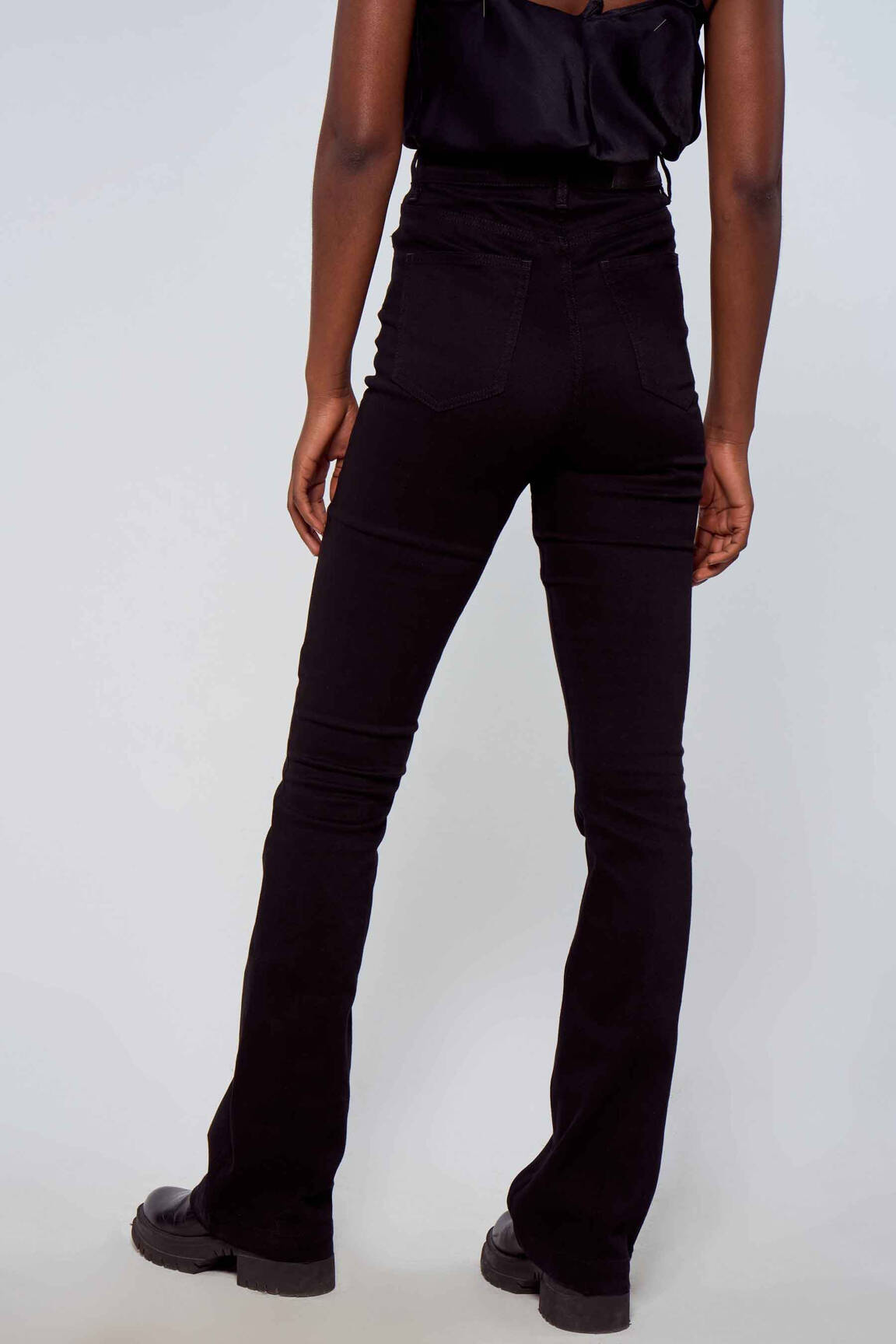 Flare tipo džinsai juodas ASTRID BLACK LABEL moteris