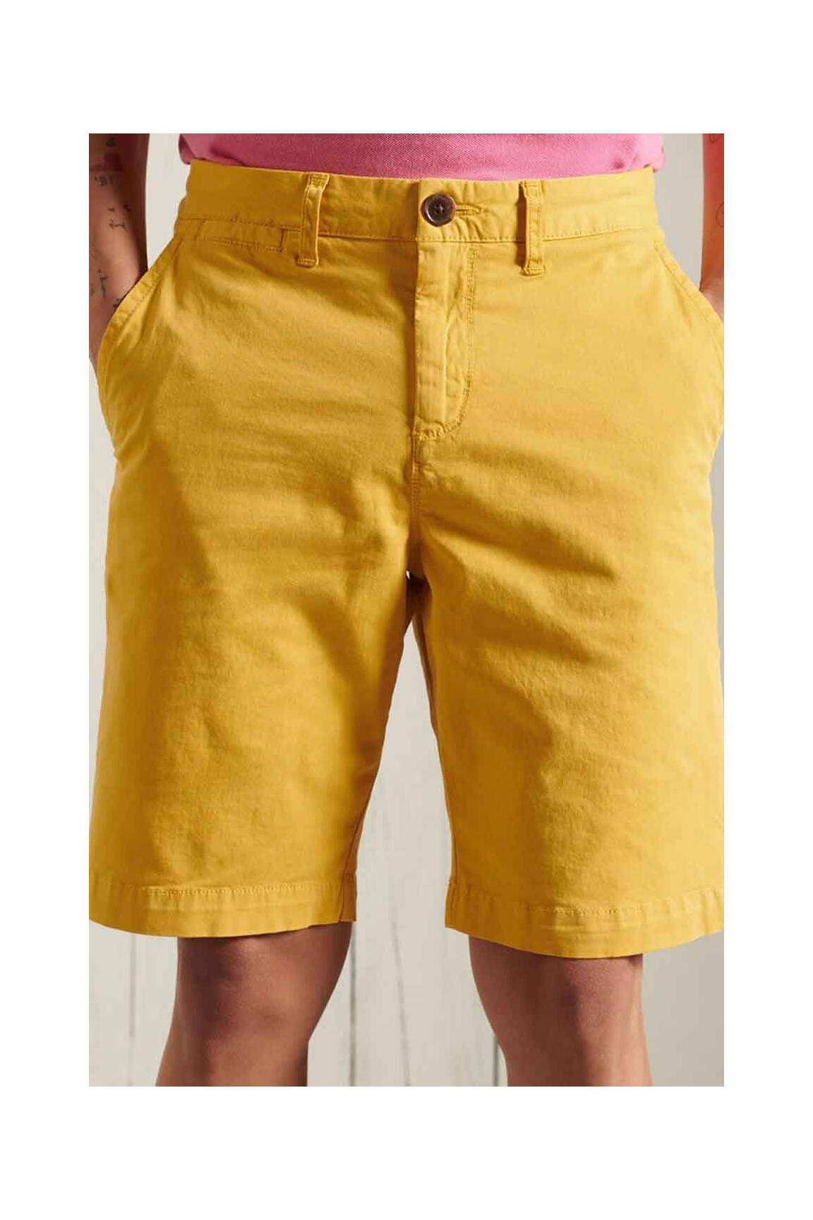 Šortas geltona SUPERDRY vyras