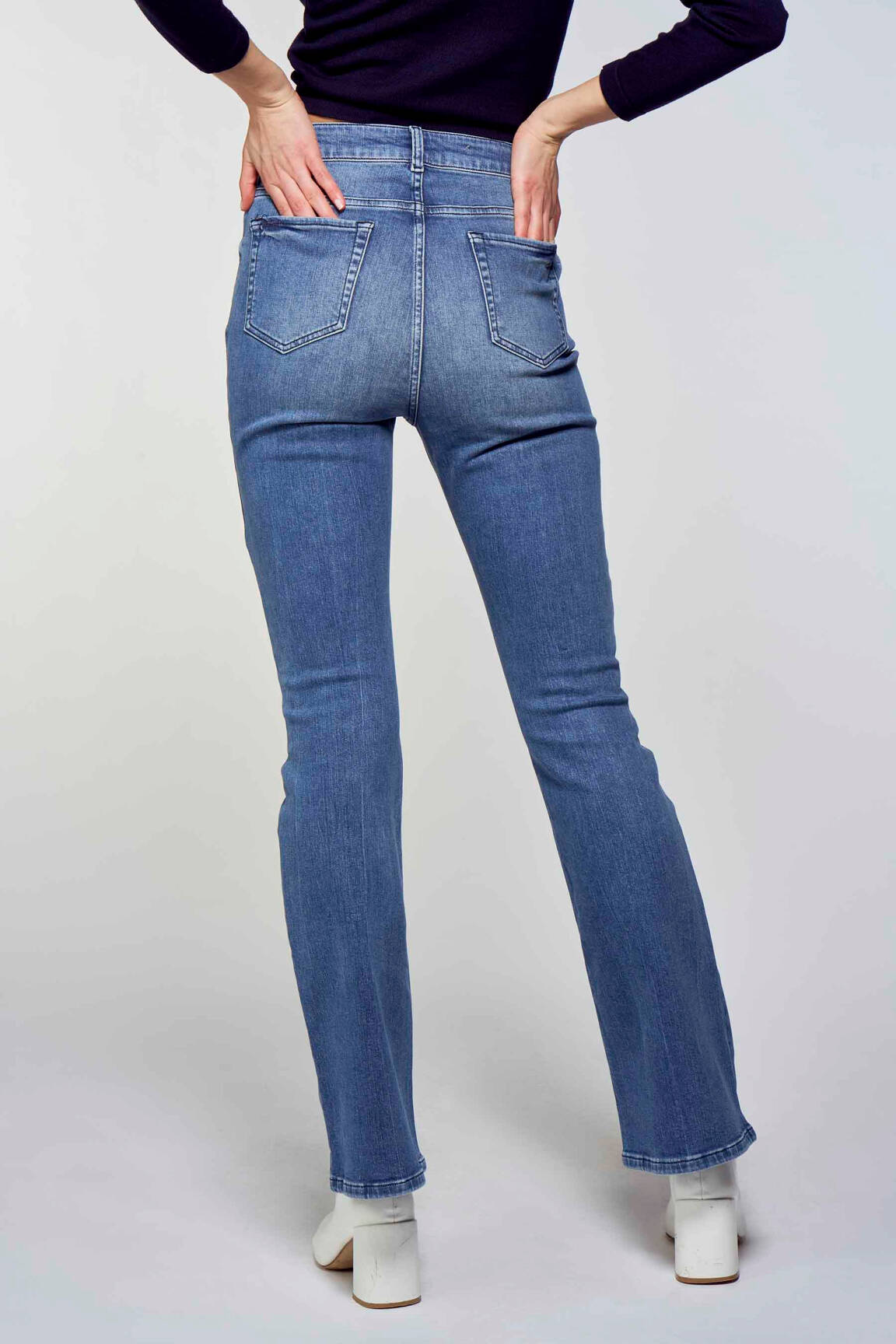 Bootcut džinsai mėlyna OGL moteris