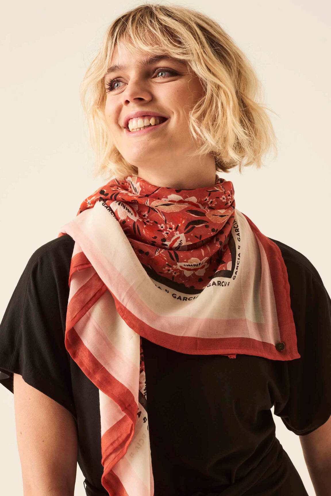 Šalikas oranžinė GARCIA moteris