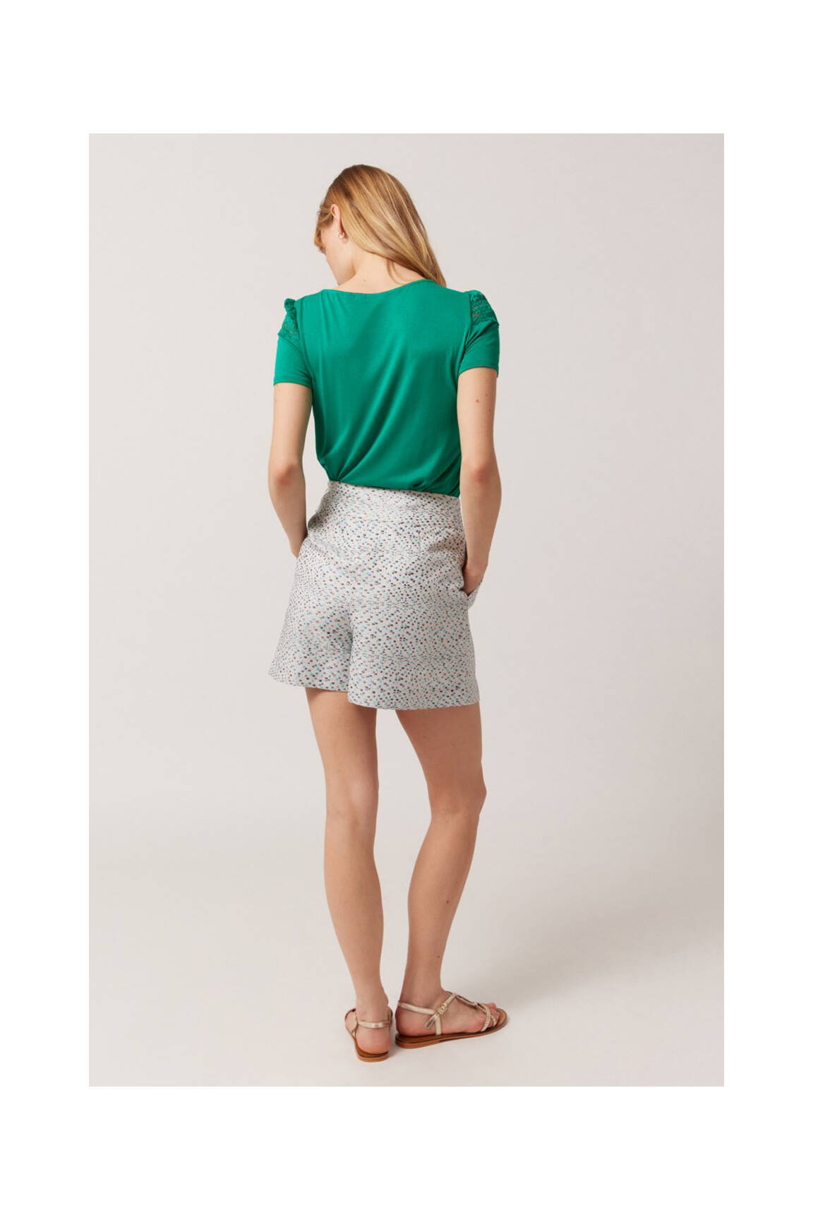 Bermudas bežinis NAF NAF moteris
