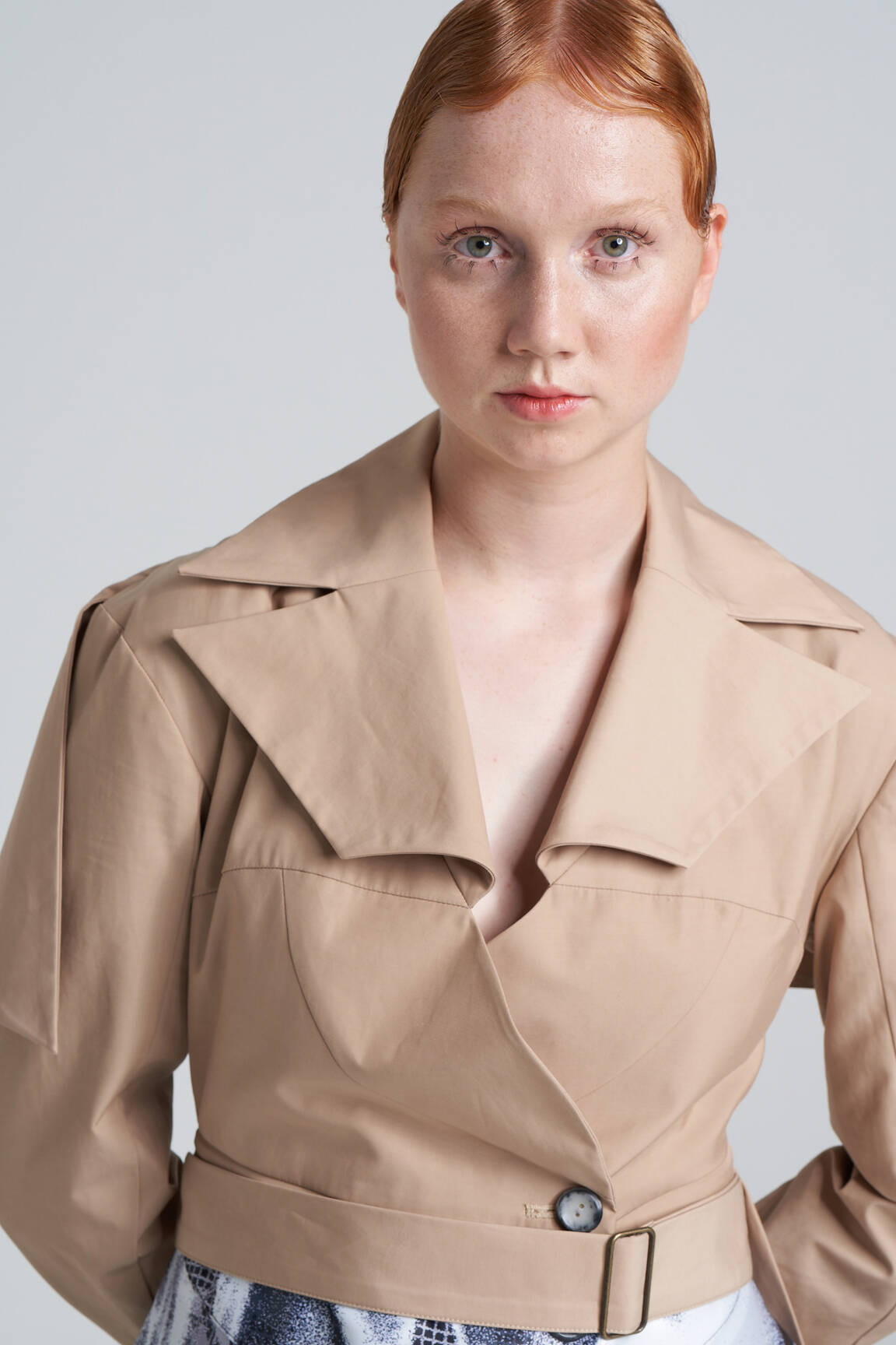 Ilga suknelė rudas YOUNG DESIGNERS moteris