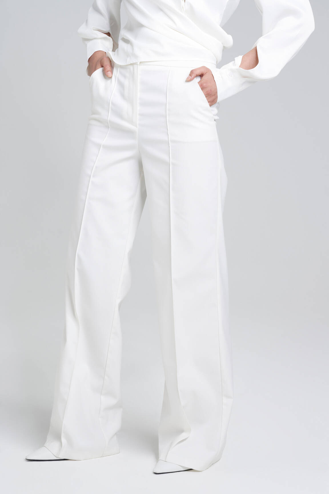 Tiesi kelnė baltas YOUNG DESIGNERS moteris