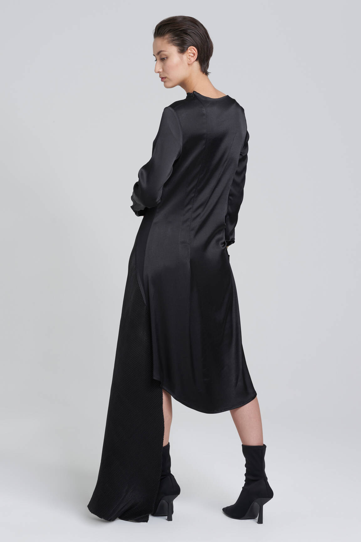 Ilga suknelė juodas YOUNG DESIGNERS moteris