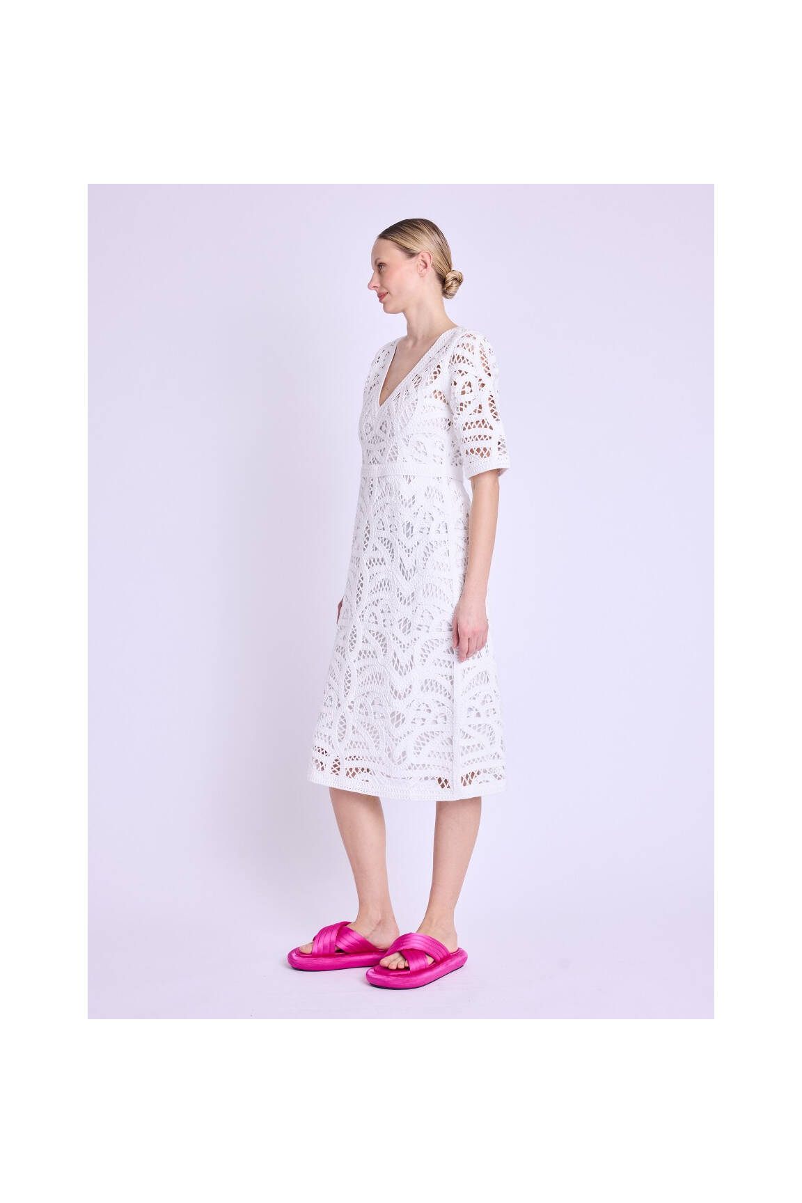 Robe baltas BERENICE moteris