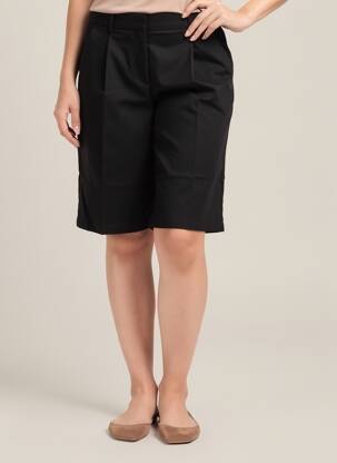 Bermudas elastinė dydis normala dydis juodas FASHION NOVA moteris