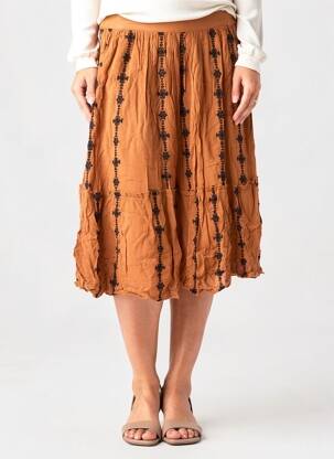 Pusilgis sijonas normala dydis rudas VERO MODA moteris