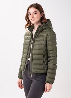 Pūkinė striukė juodas SUPERDRY moteris