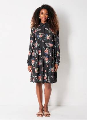 Pusilgių suknelė juodas VERO MODA moteris